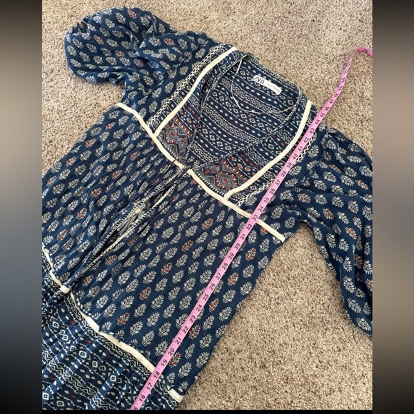 Zara Embroidered Kimono with Tassels Size - Medium-Large - Picture 12 of 12